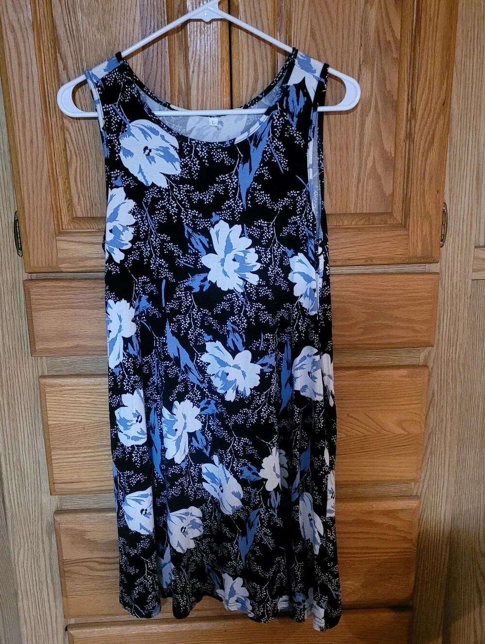 Floral T-shirt Dress With Pockets, Size L